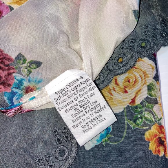 Johnny Was Floral Linden Top Tunic Boho Sz XS NWT C16219A-9 - Picture 9 of 12